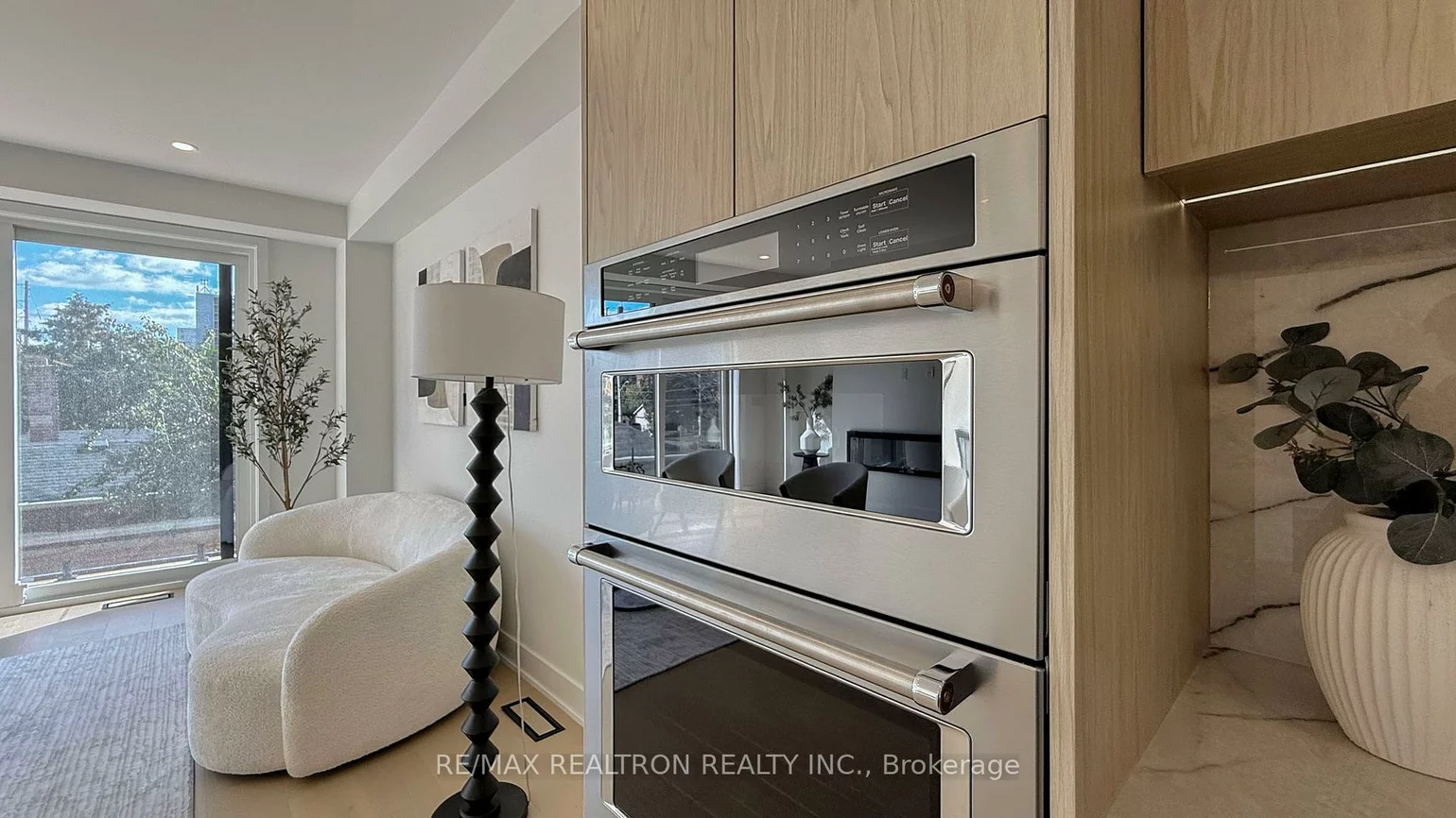 126, Dunbar, Cooksville, Mississauga