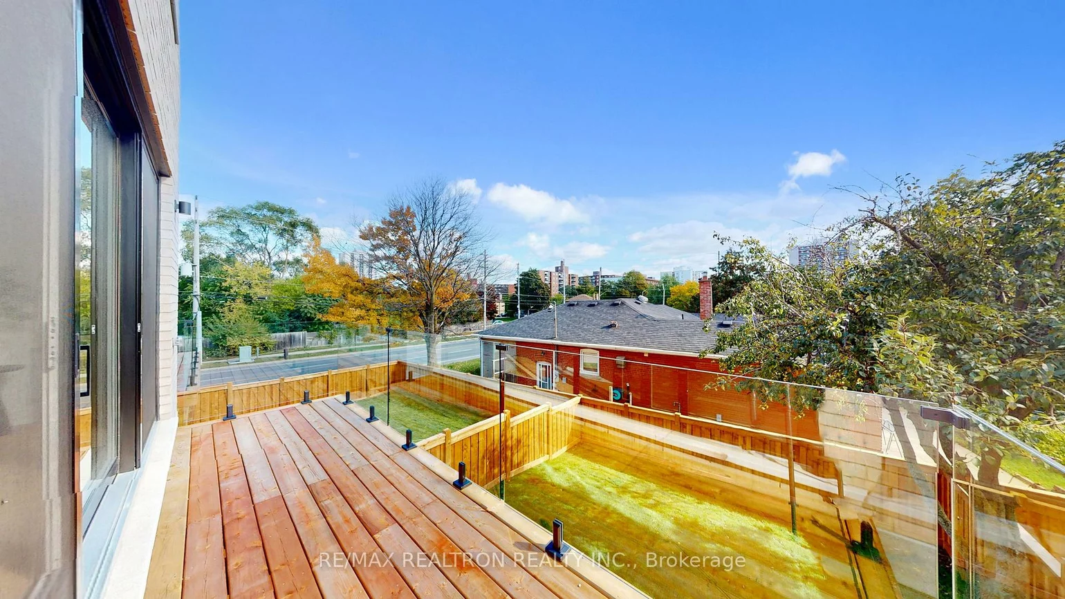 126, Dunbar, Cooksville, Mississauga
