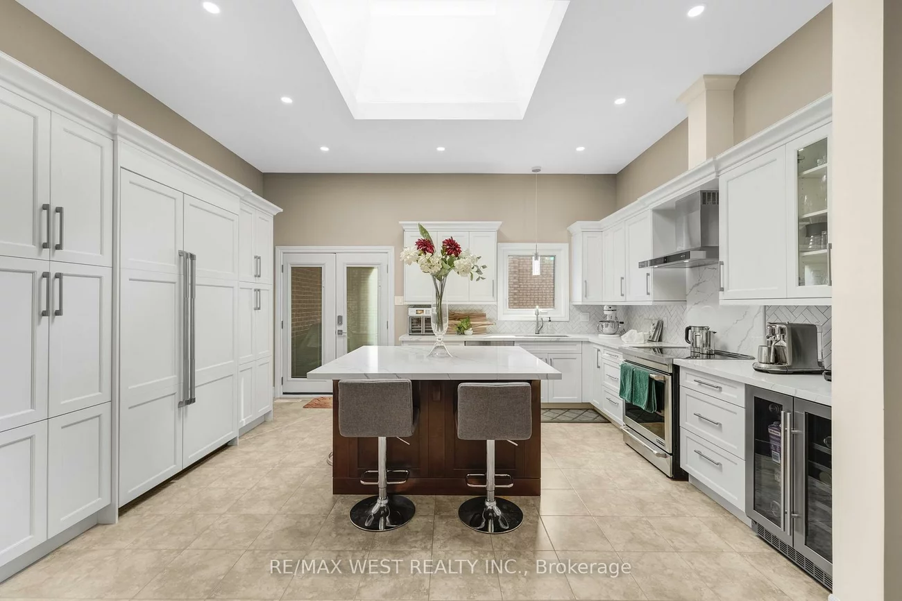 2388, Carlanne, Erindale, Mississauga