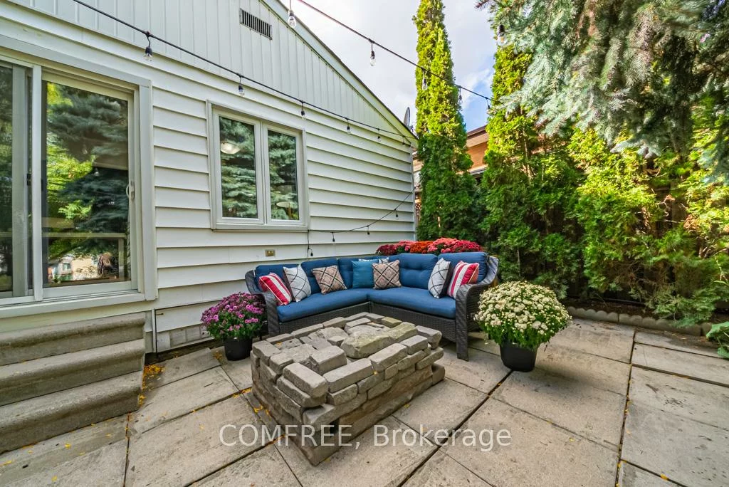 1089, Meredith, Lakeview, Mississauga