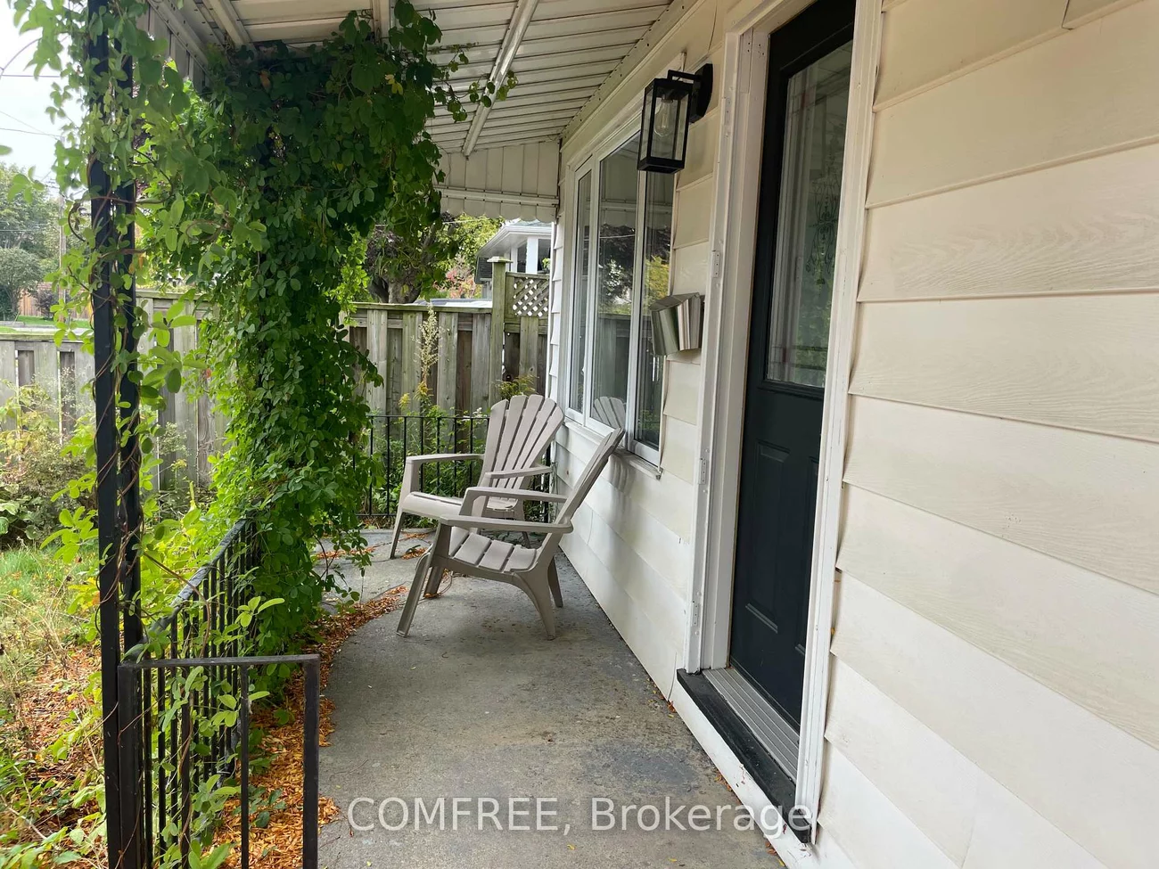 1089, Meredith, Lakeview, Mississauga