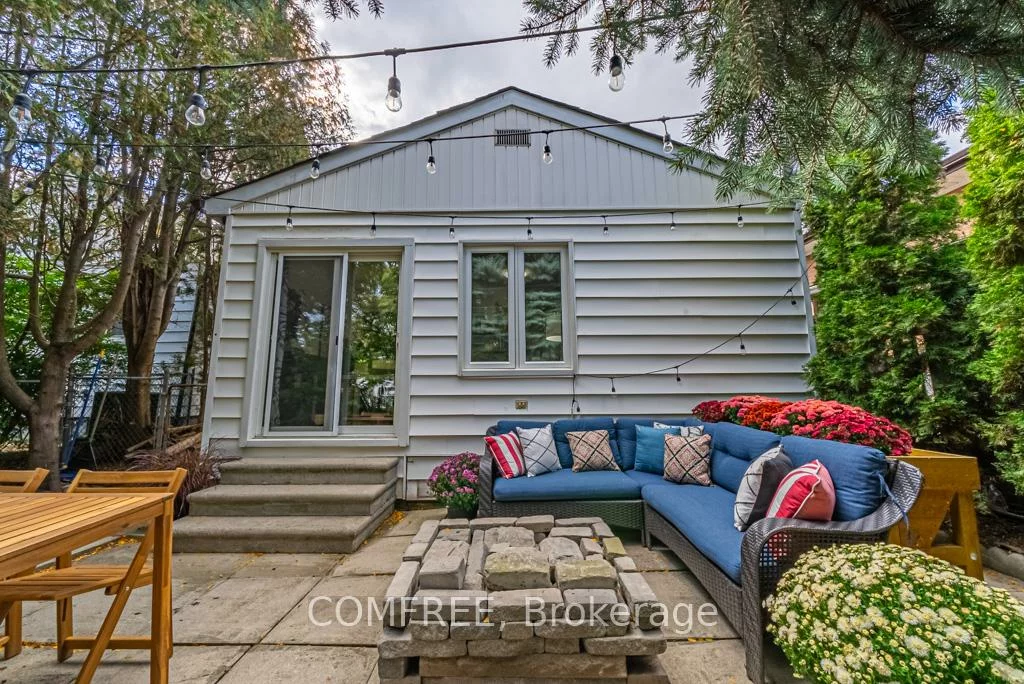 1089, Meredith, Lakeview, Mississauga