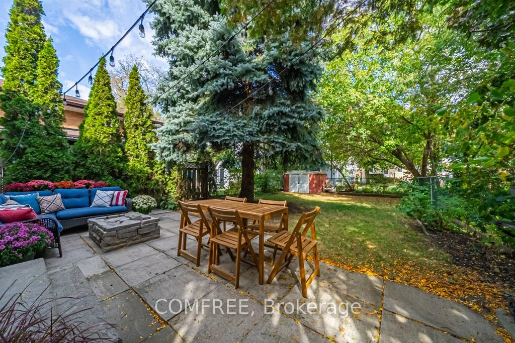1089, Meredith, Lakeview, Mississauga