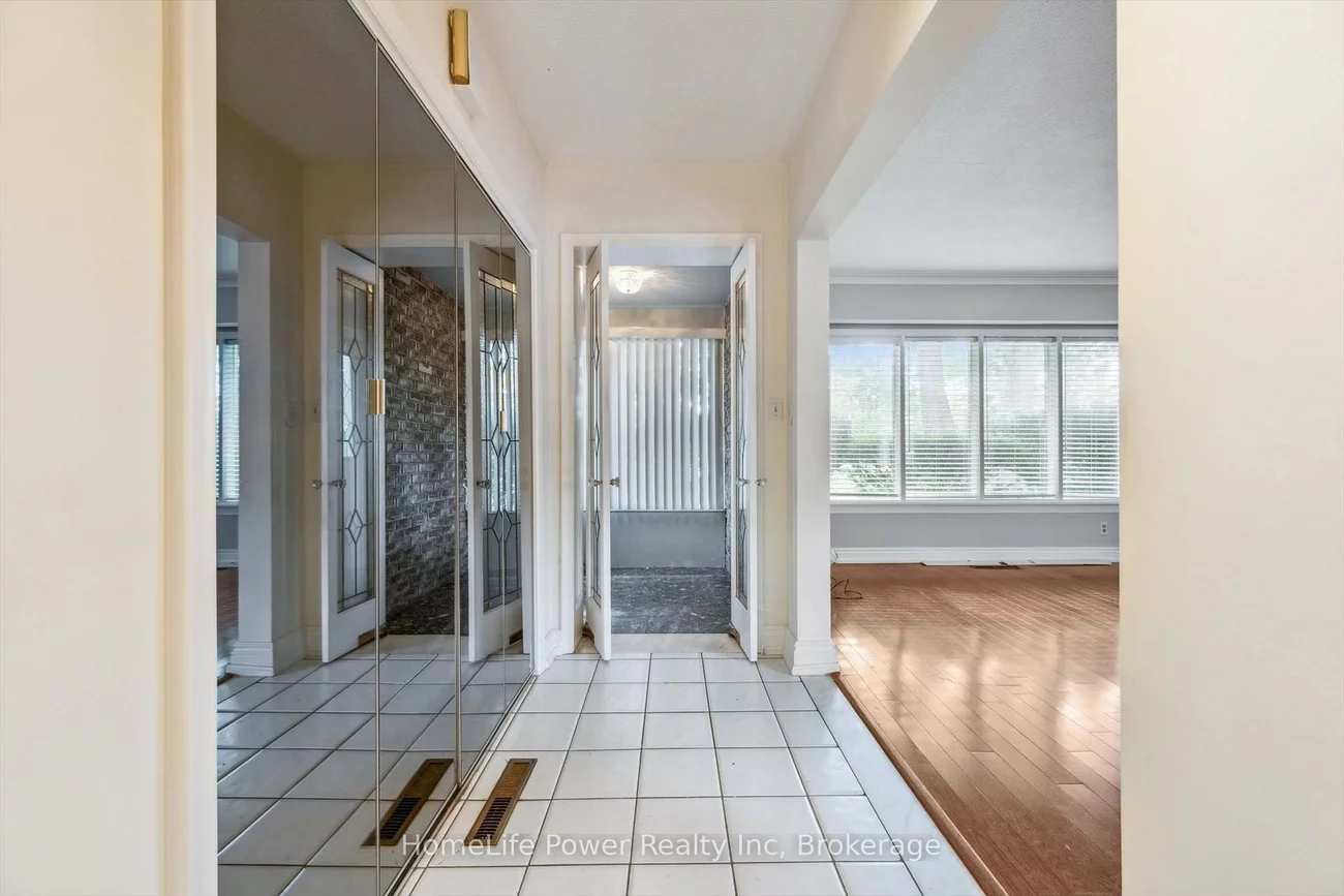 2085, Fowler, Sheridan, Mississauga