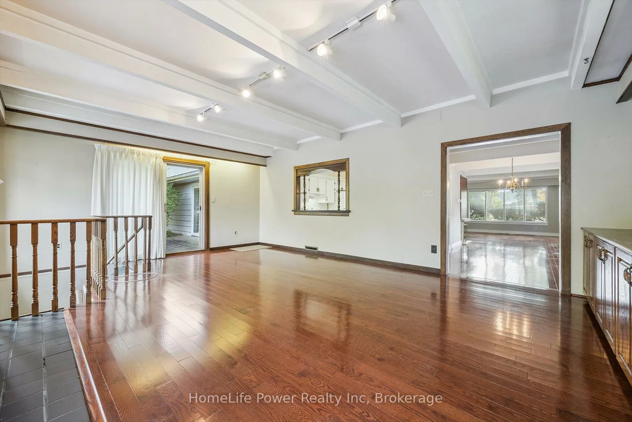 2085, Fowler, Sheridan, Mississauga