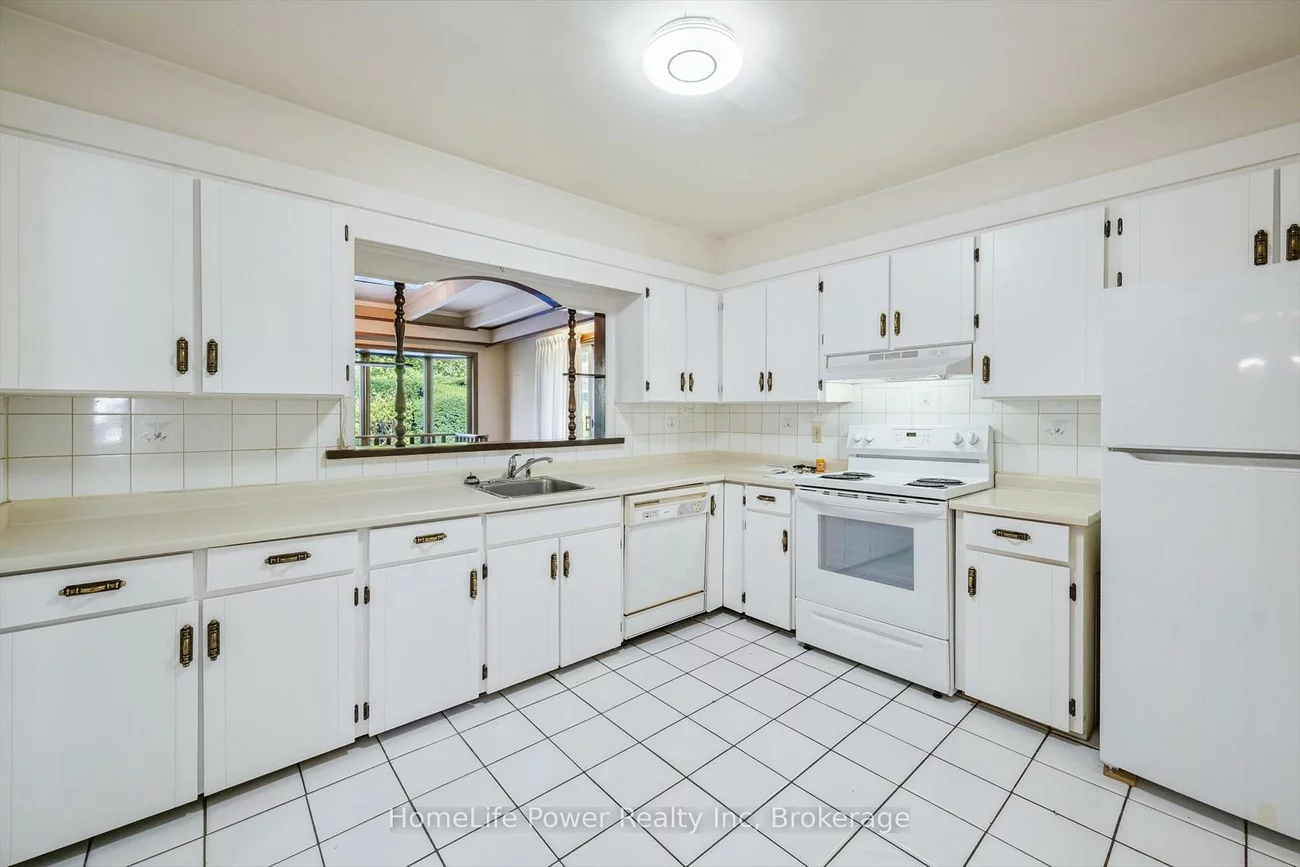 2085, Fowler, Sheridan, Mississauga