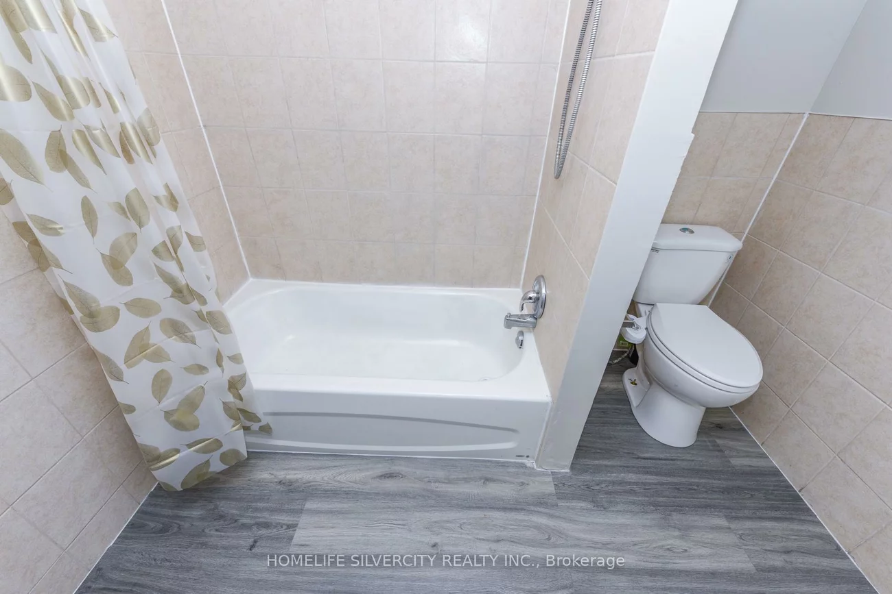 3701, Keenan, Malton, Mississauga