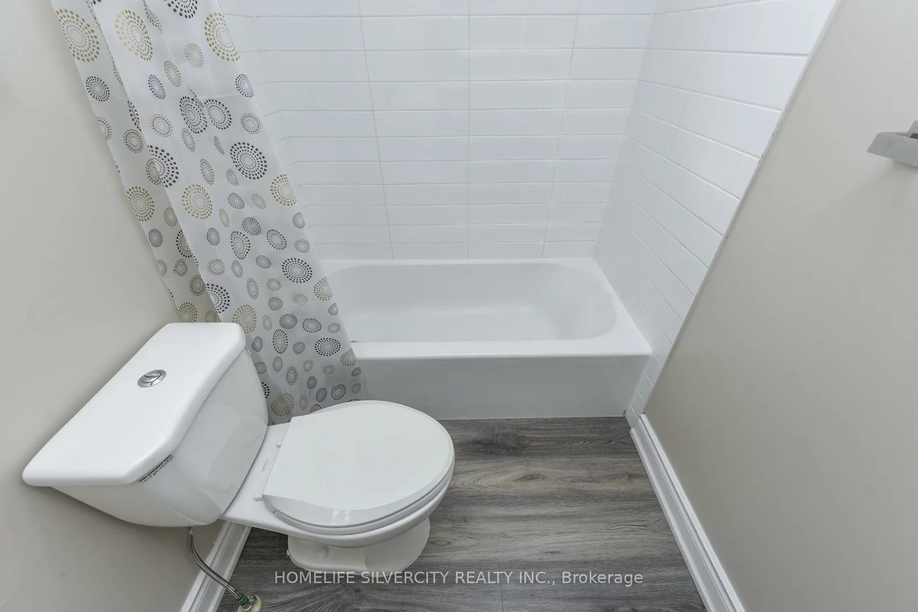 3701, Keenan, Malton, Mississauga