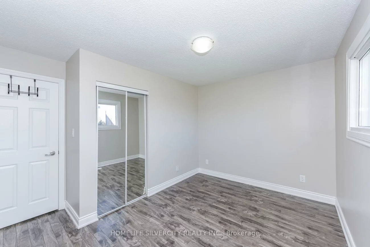 3701, Keenan, Malton, Mississauga