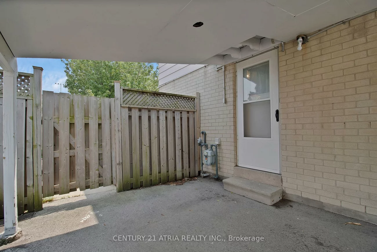 2616, Widemarr, Clarkson, Mississauga