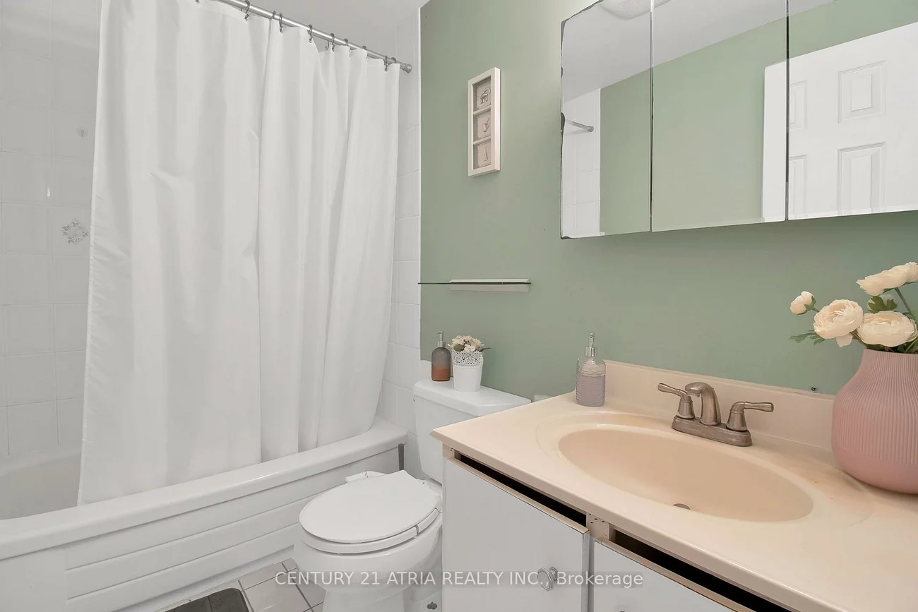 2616, Widemarr, Clarkson, Mississauga