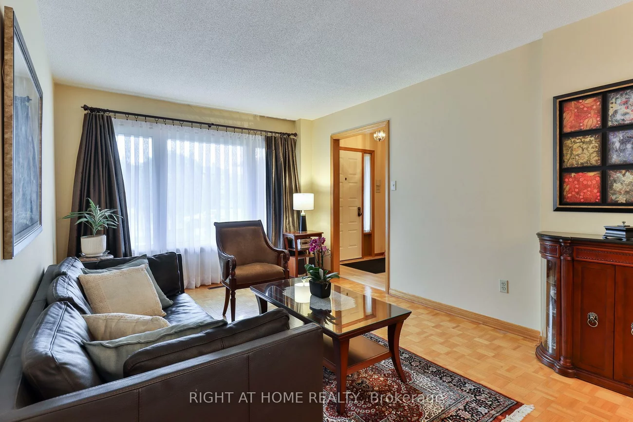 1433, Bough Beeches, Rathwood, Mississauga