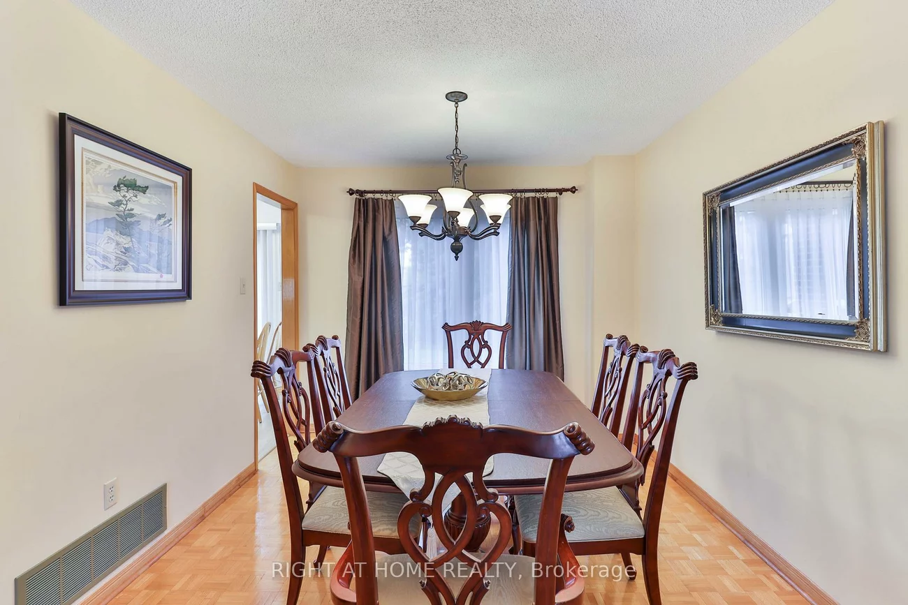 1433, Bough Beeches, Rathwood, Mississauga