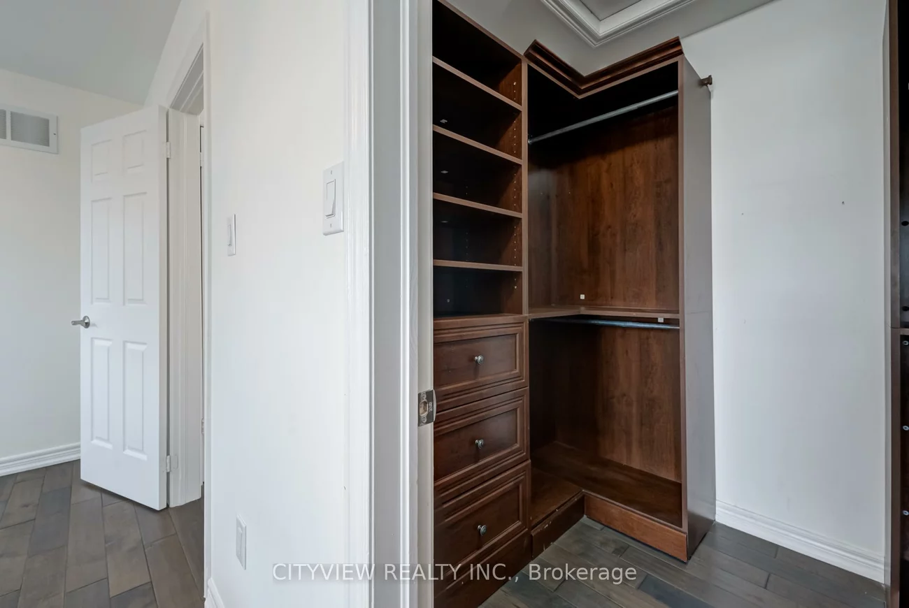 5842, Terrapark, Churchill Meadows, Mississauga