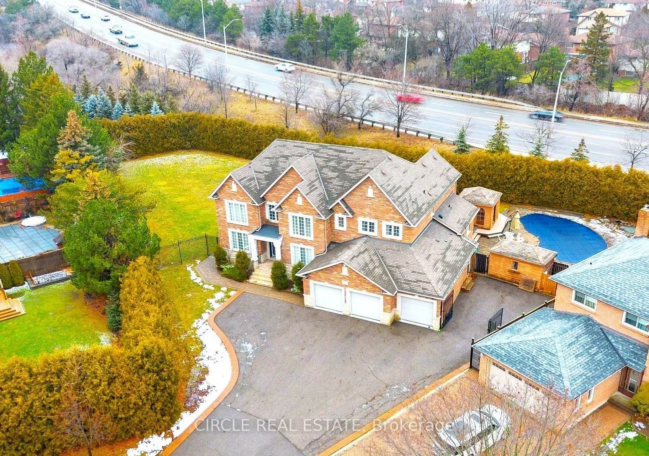 2489, Olinda, Erindale, Mississauga