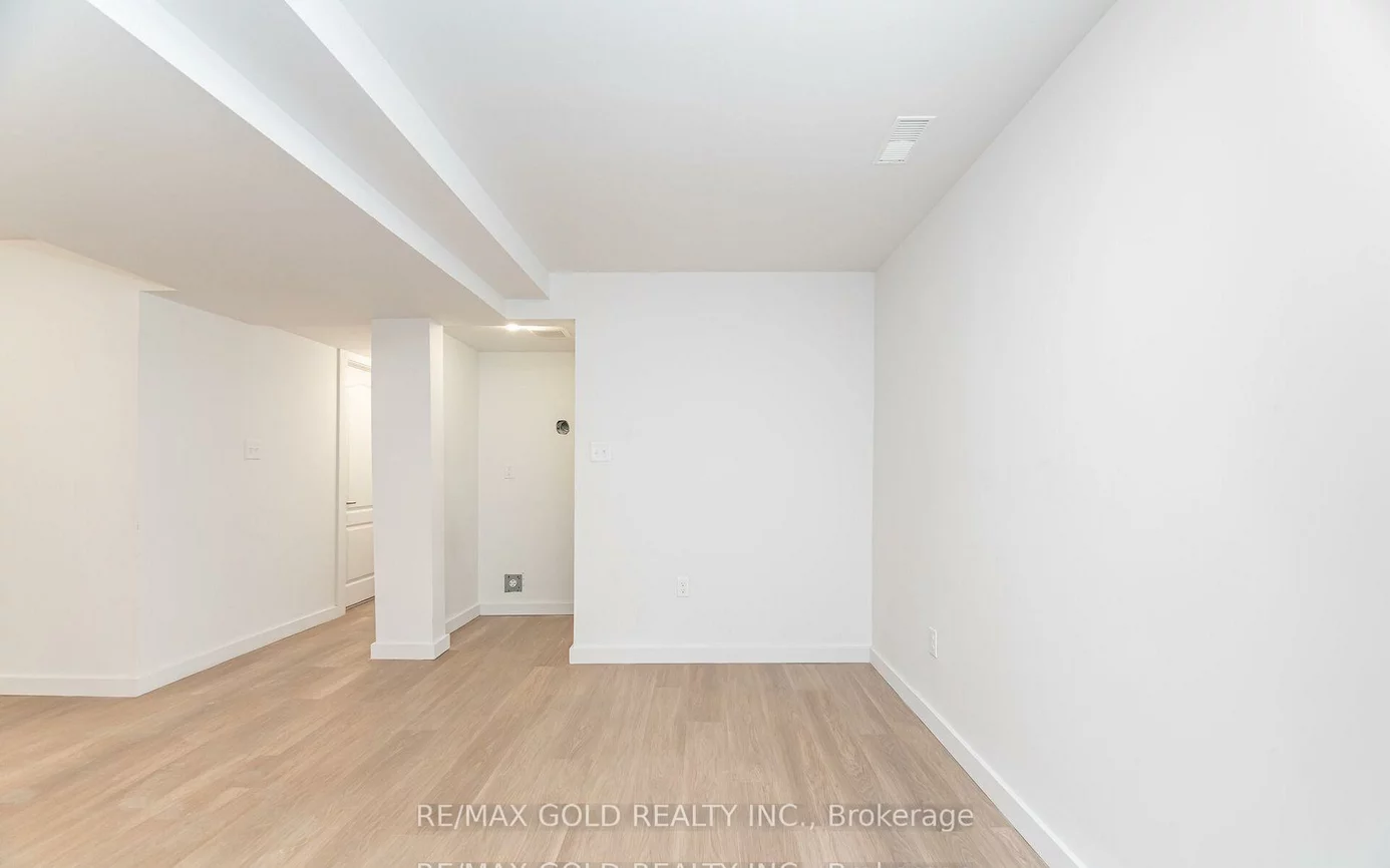 3309, Jolliffe, Malton, Mississauga