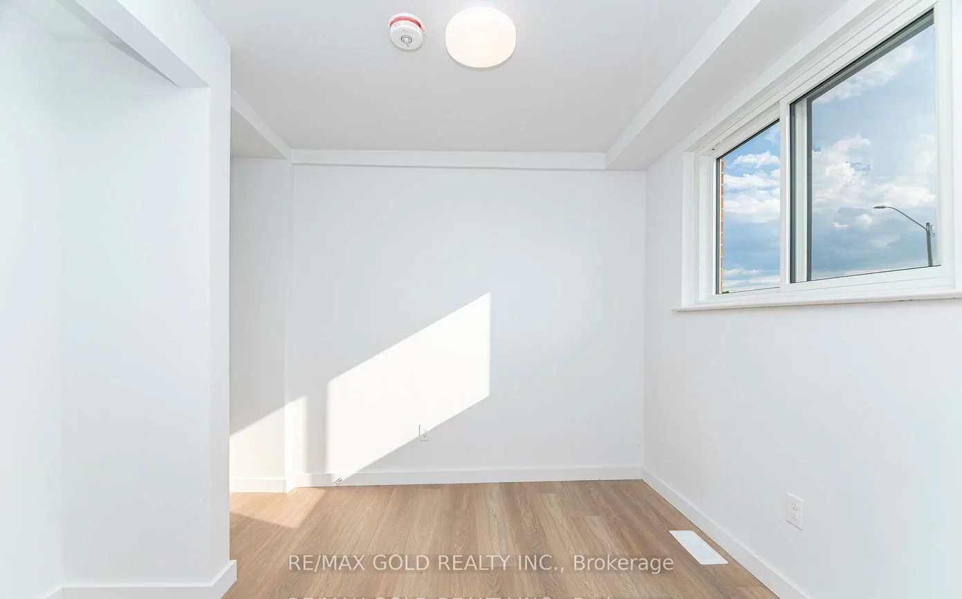 3309, Jolliffe, Malton, Mississauga