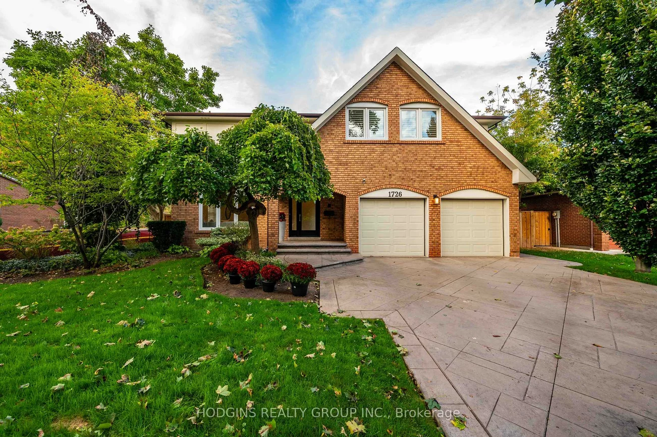 1726, Sherwood Forrest, Sheridan, Mississauga
