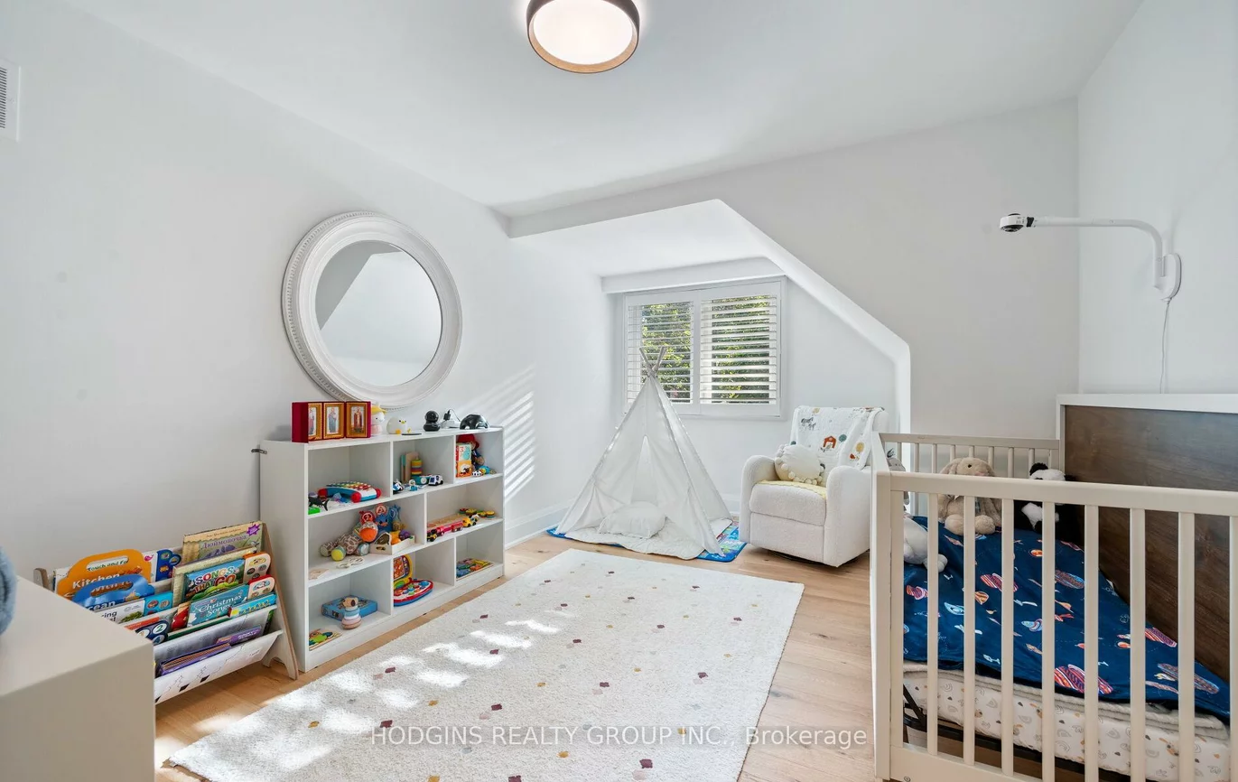 1726, Sherwood Forrest, Sheridan, Mississauga