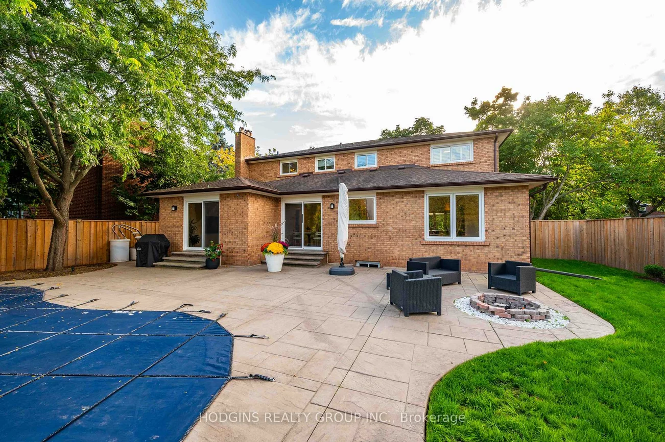 1726, Sherwood Forrest, Sheridan, Mississauga