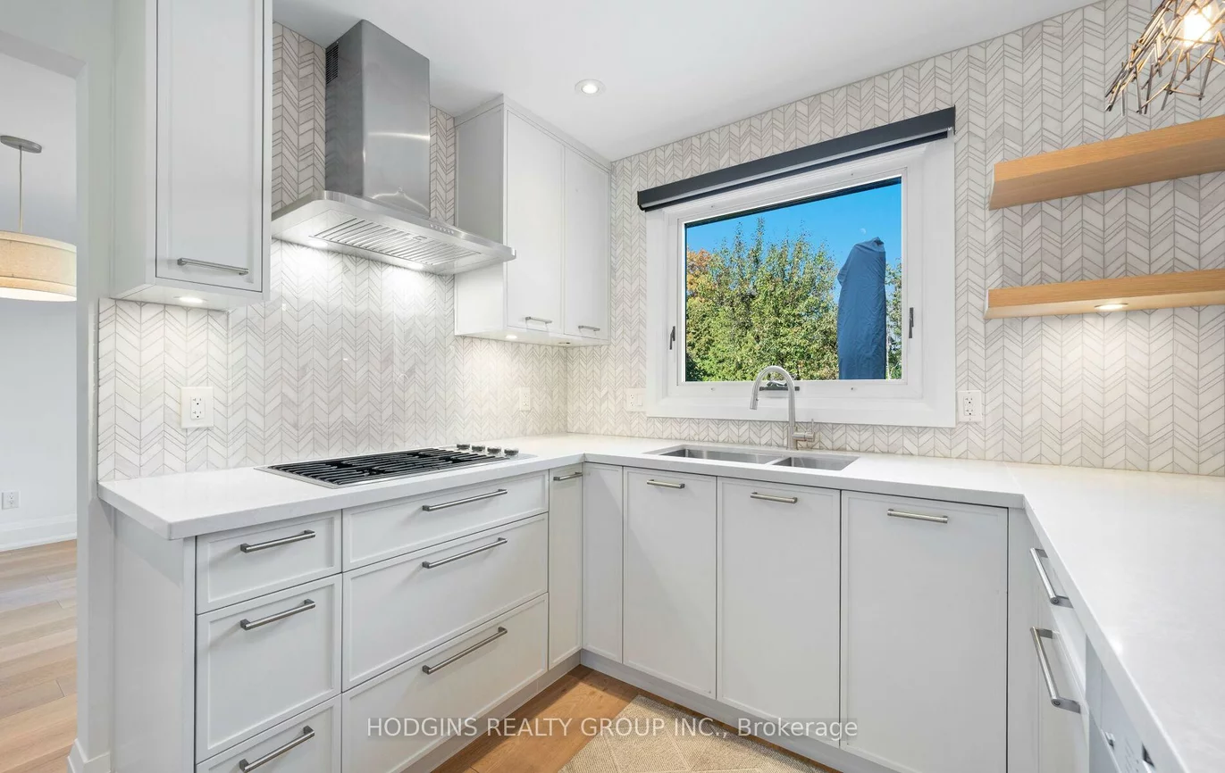 1726, Sherwood Forrest, Sheridan, Mississauga