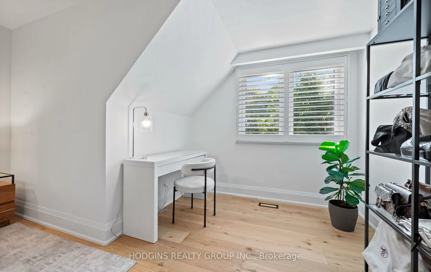 1726, Sherwood Forrest, Sheridan, Mississauga