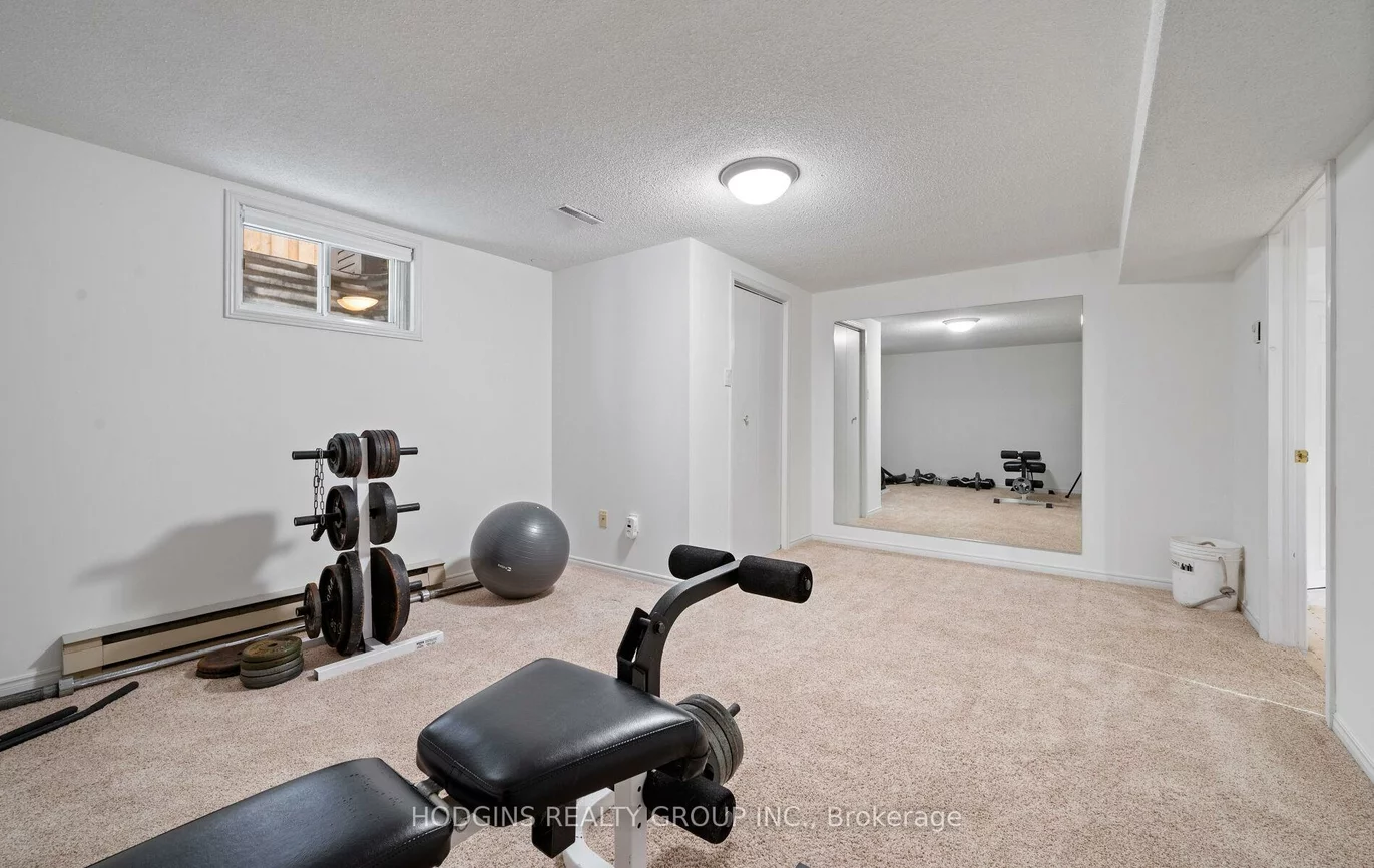 1726, Sherwood Forrest, Sheridan, Mississauga