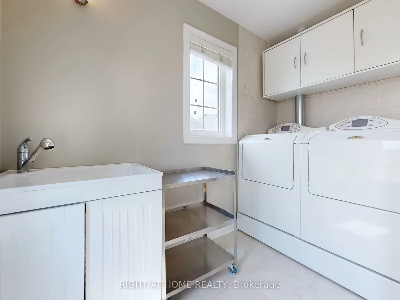 3585, Stonecutter, Churchill Meadows, Mississauga