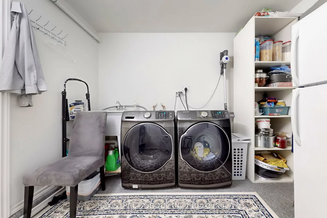 6119, Wabukayne, Meadowvale, Mississauga