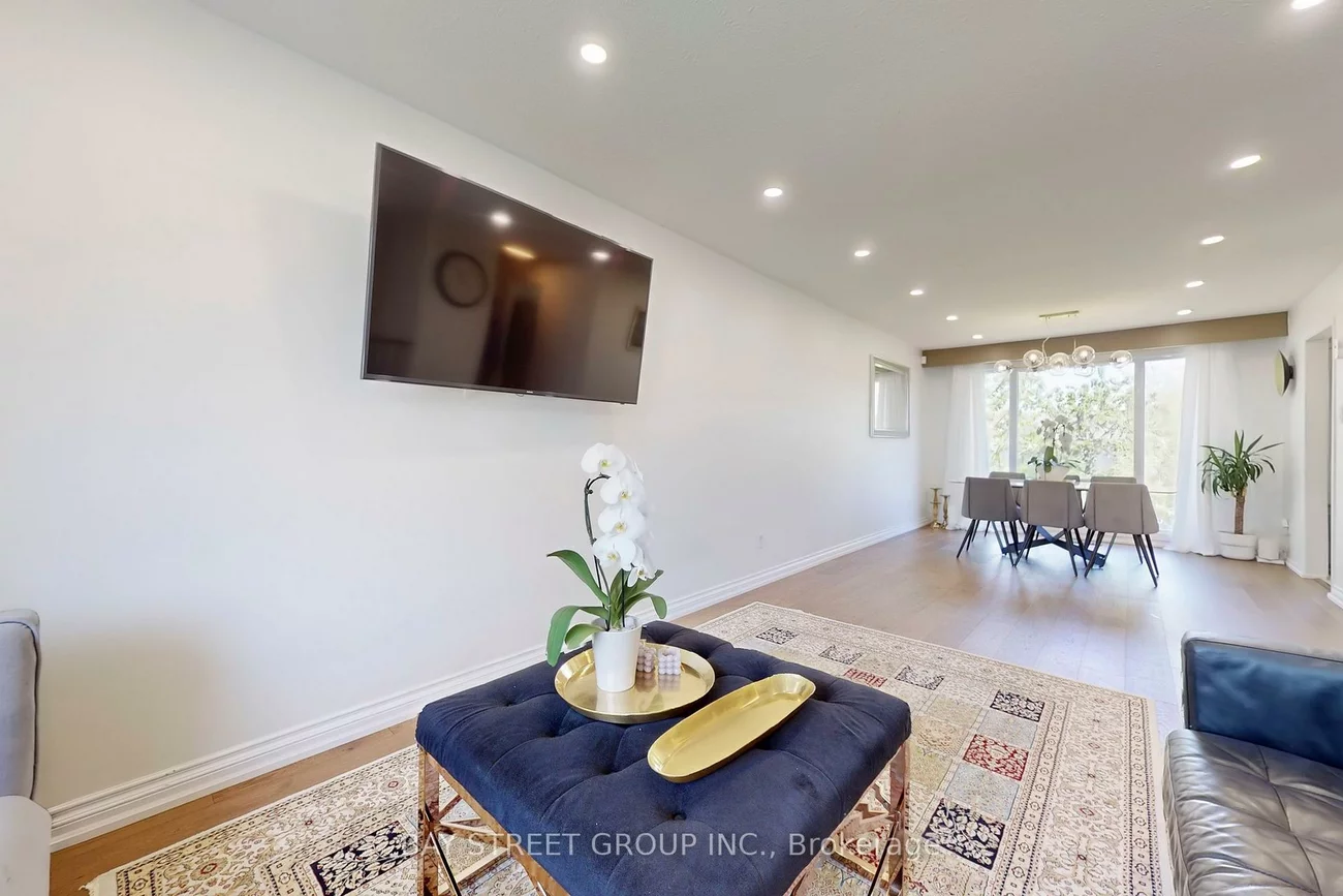 6119, Wabukayne, Meadowvale, Mississauga