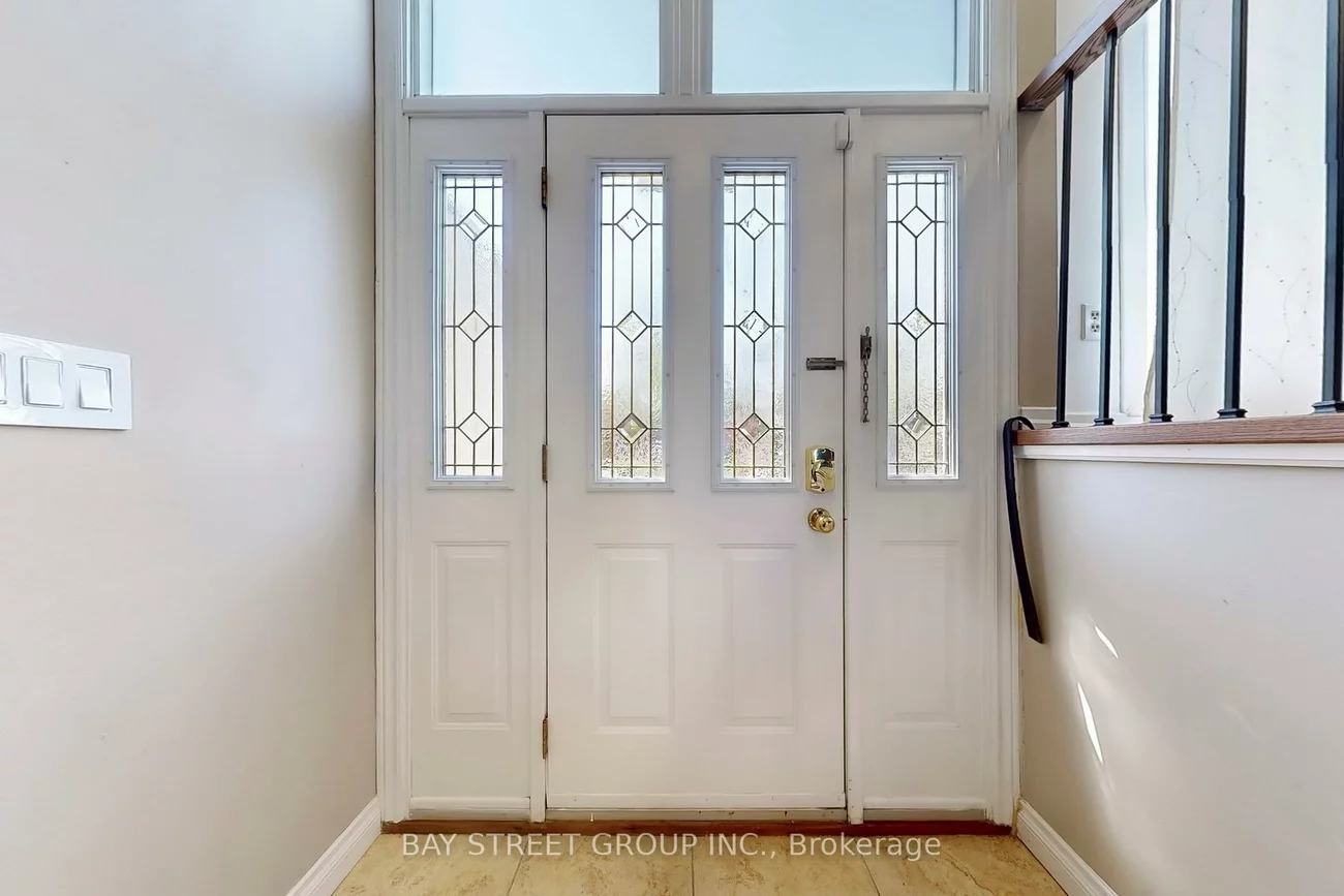 6119, Wabukayne, Meadowvale, Mississauga