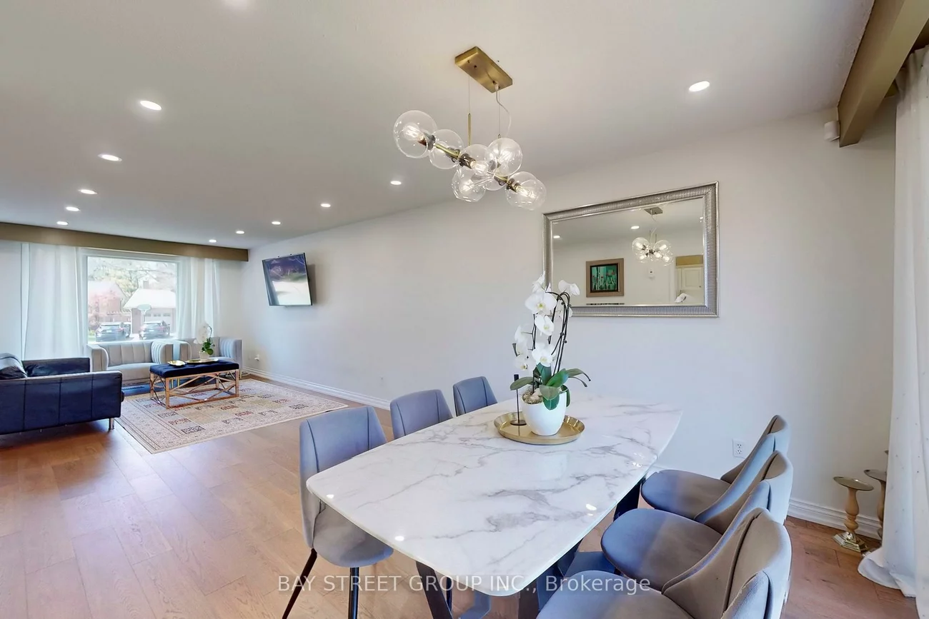 6119, Wabukayne, Meadowvale, Mississauga