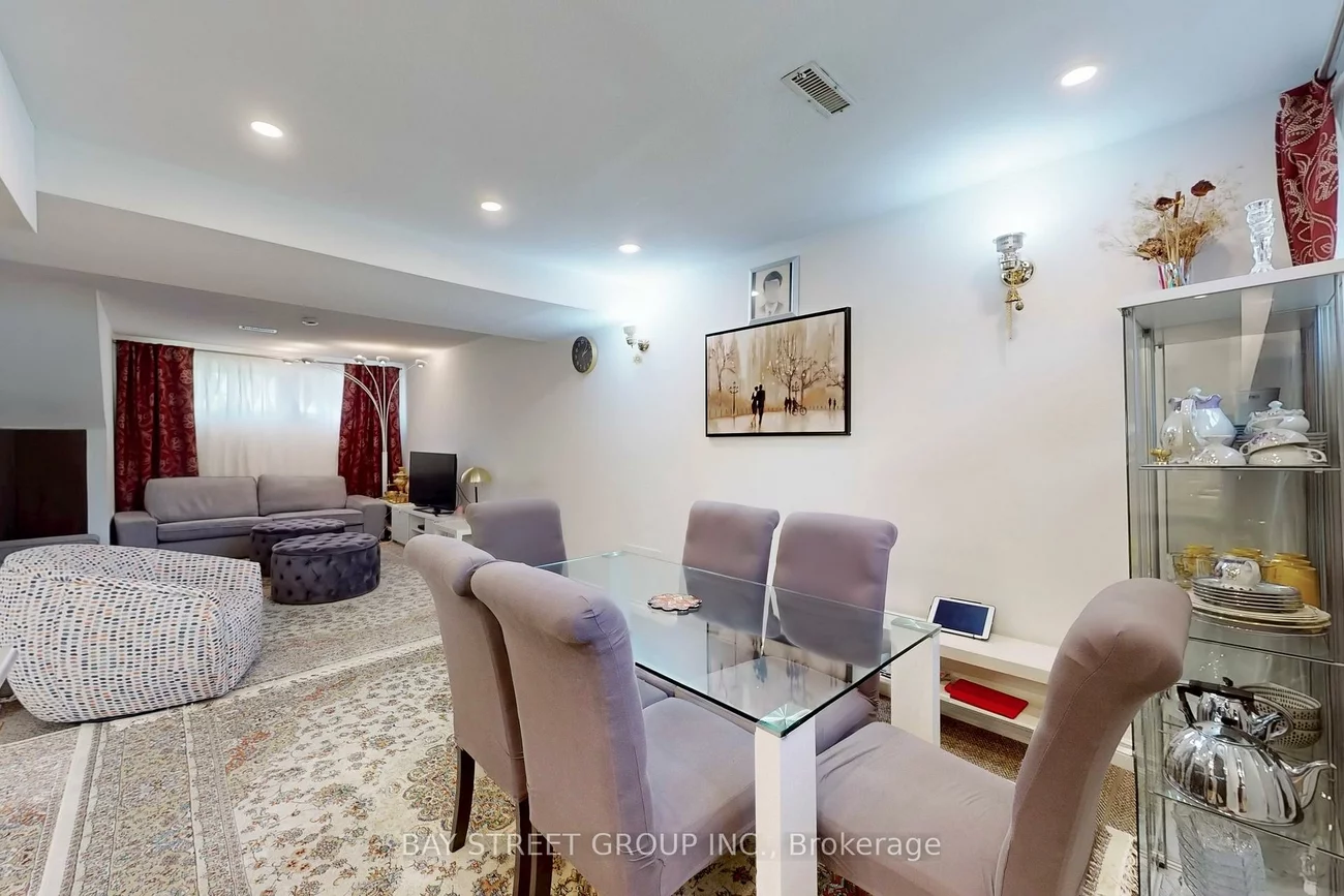 6119, Wabukayne, Meadowvale, Mississauga