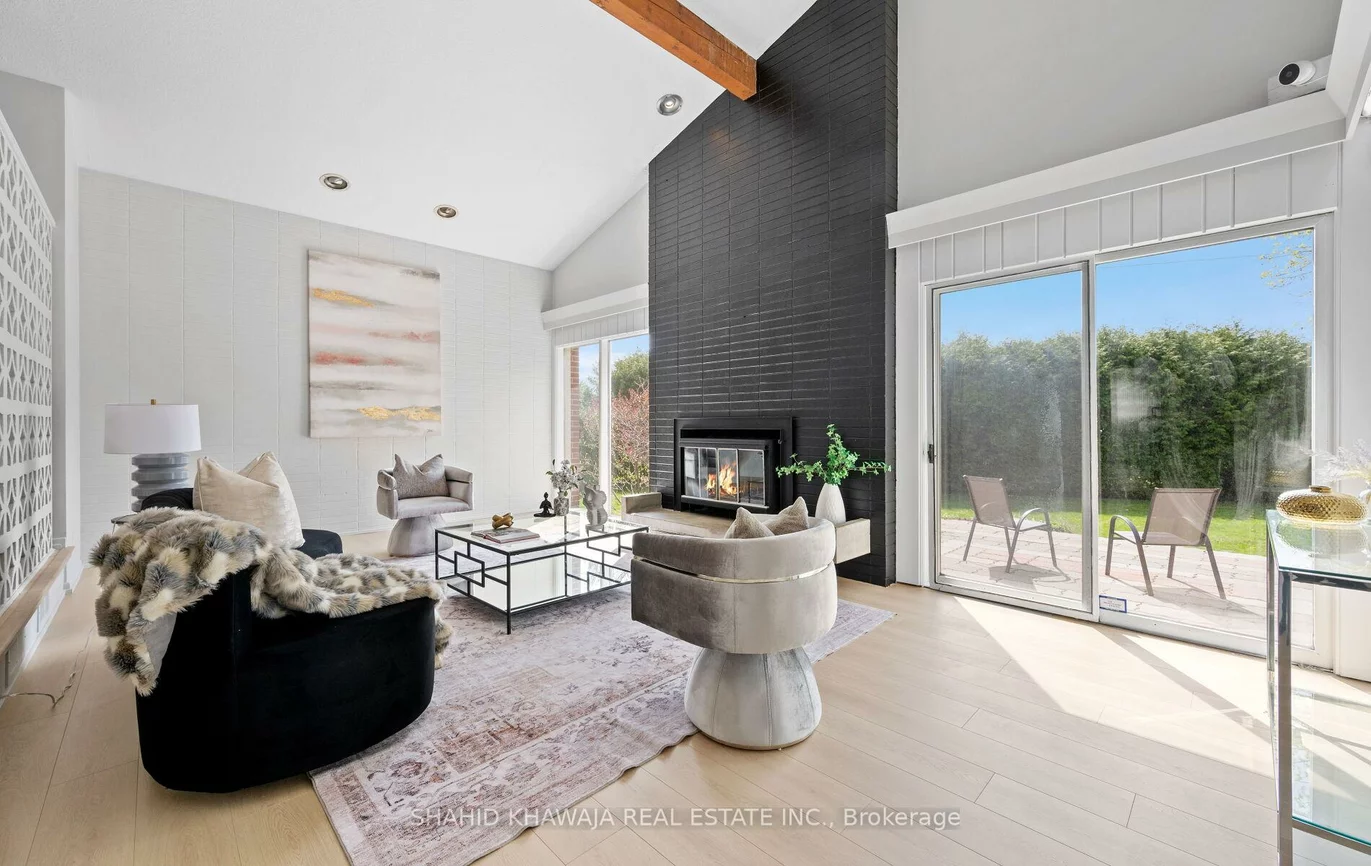 1550, Carletta, Lakeview, Mississauga