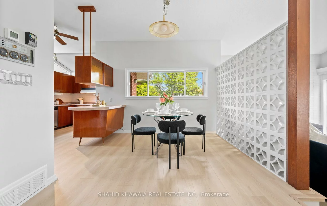 1550, Carletta, Lakeview, Mississauga