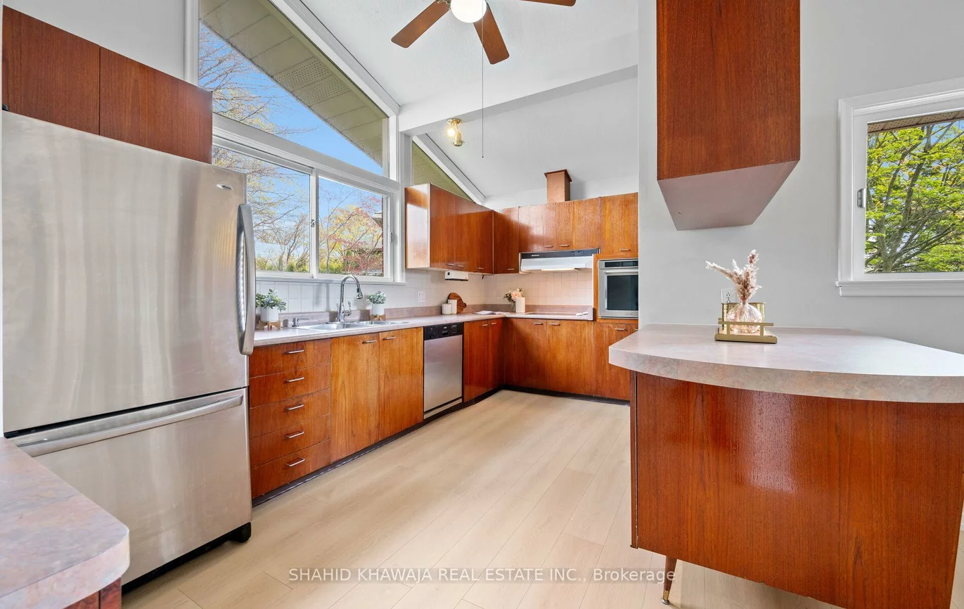 1550, Carletta, Lakeview, Mississauga