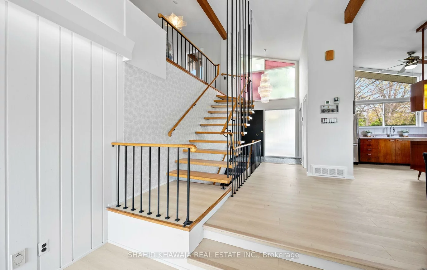 1550, Carletta, Lakeview, Mississauga