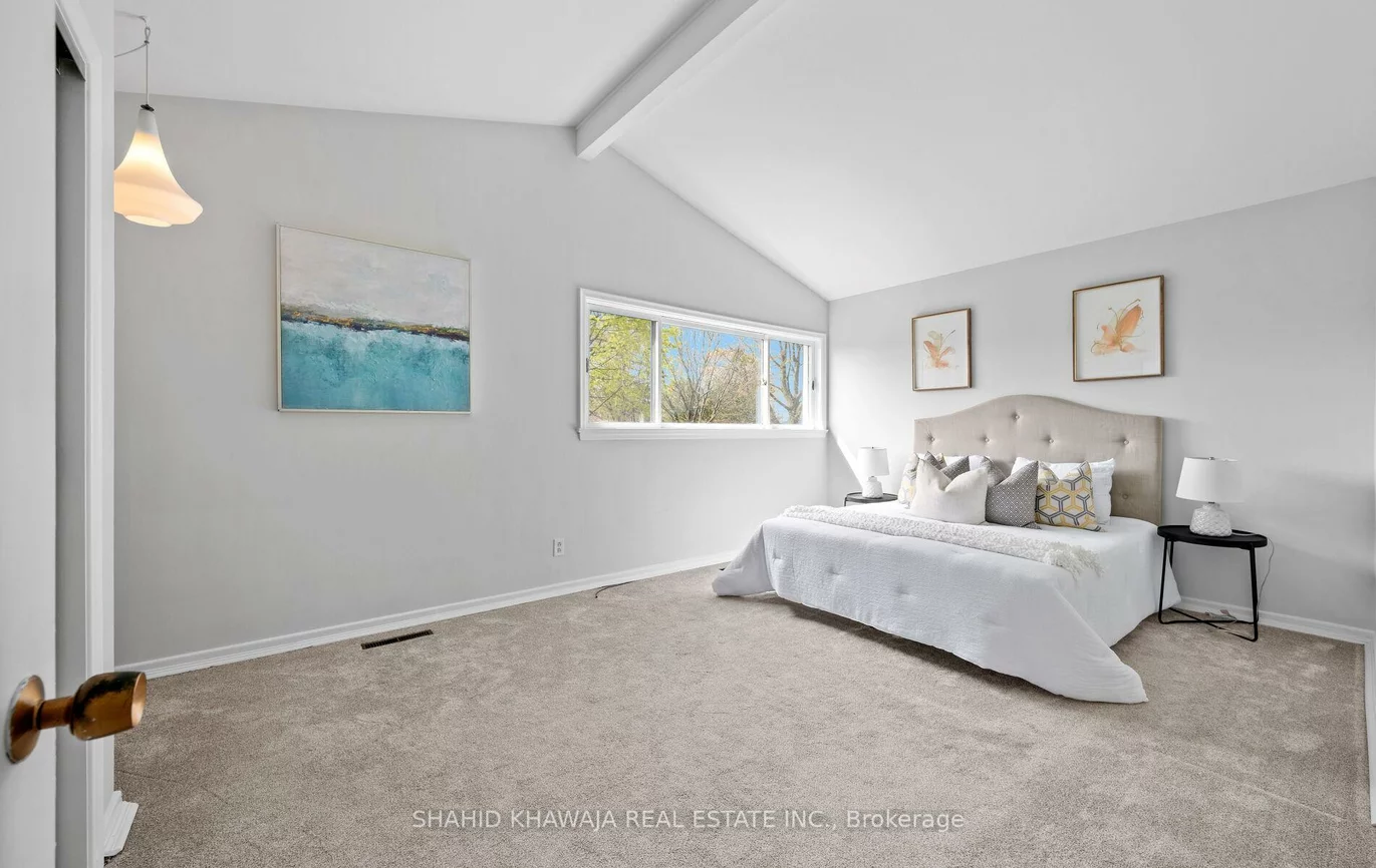 1550, Carletta, Lakeview, Mississauga