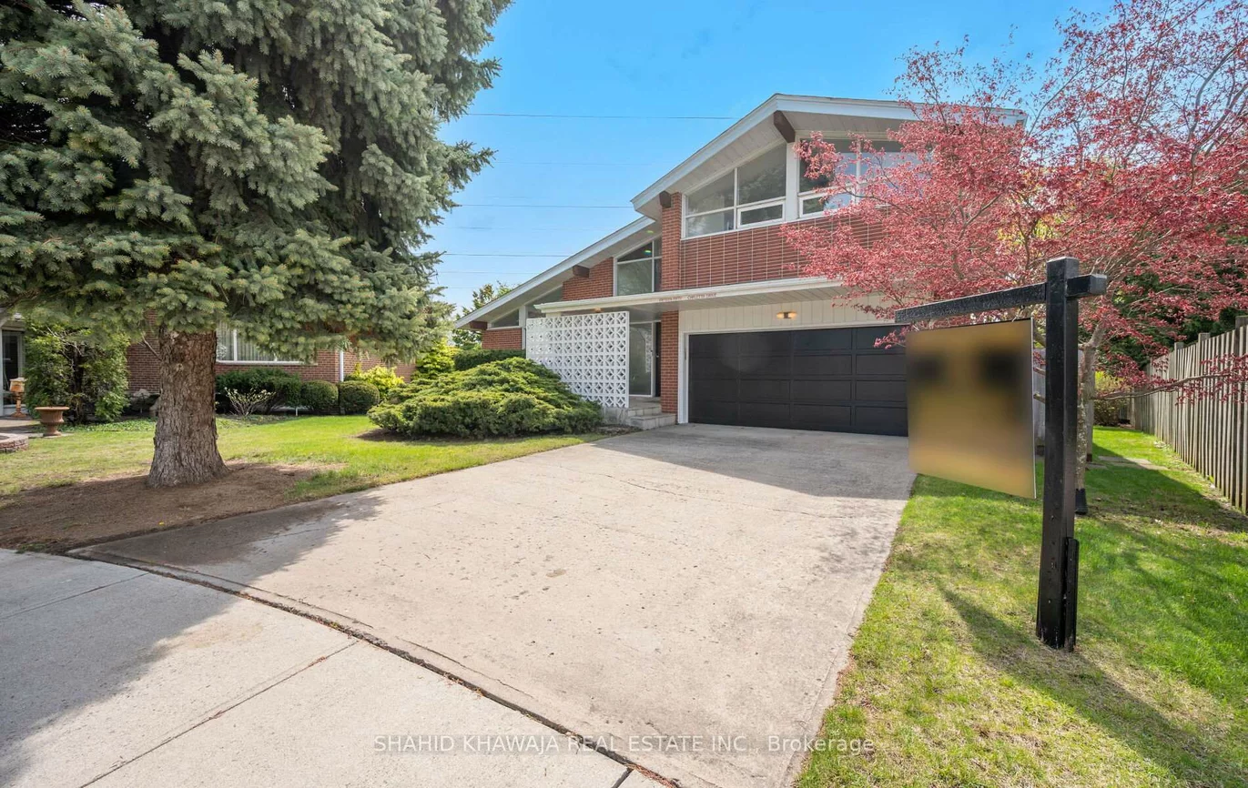 1550, Carletta, Lakeview, Mississauga