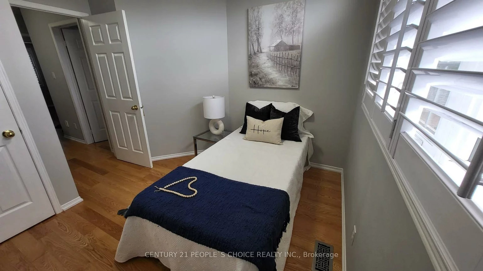 7598, Black Walnut, Lisgar, Mississauga