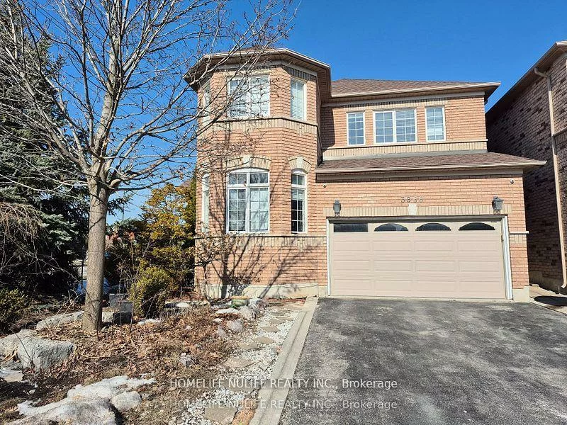 3866, Thomas, Churchill Meadows, Mississauga