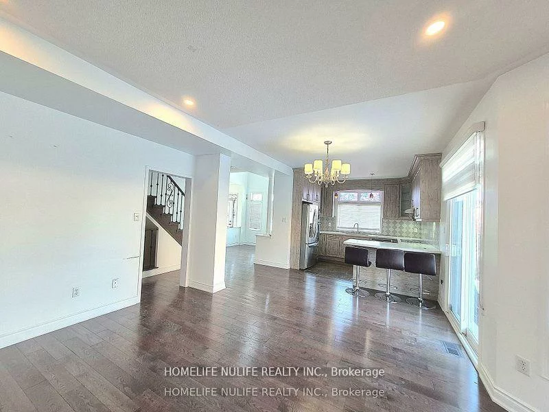 3866, Thomas, Churchill Meadows, Mississauga