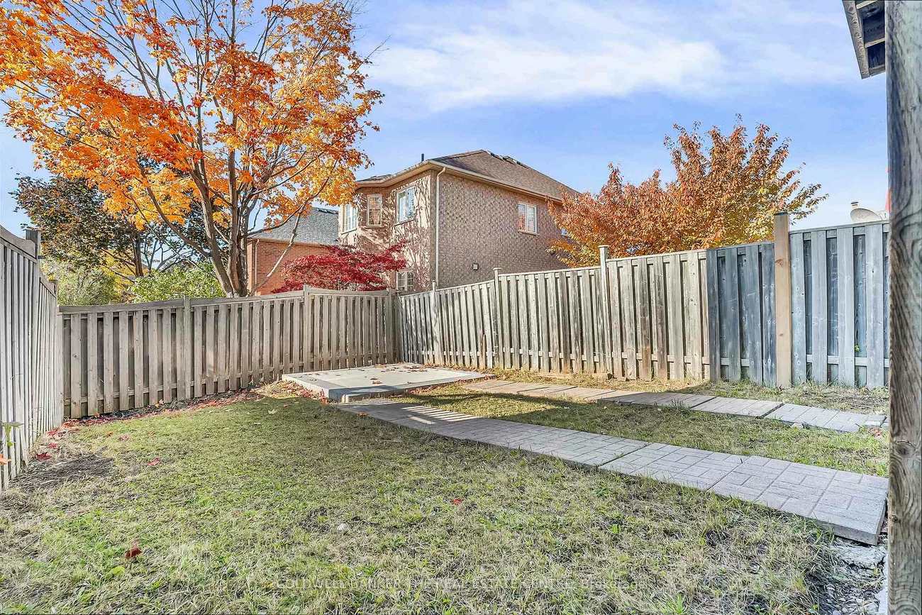 6986, Haines Artist, Meadowvale Village, Mississauga