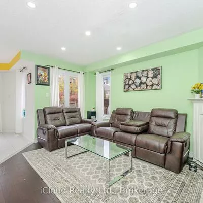 5261, River Forest, East Credit, Mississauga