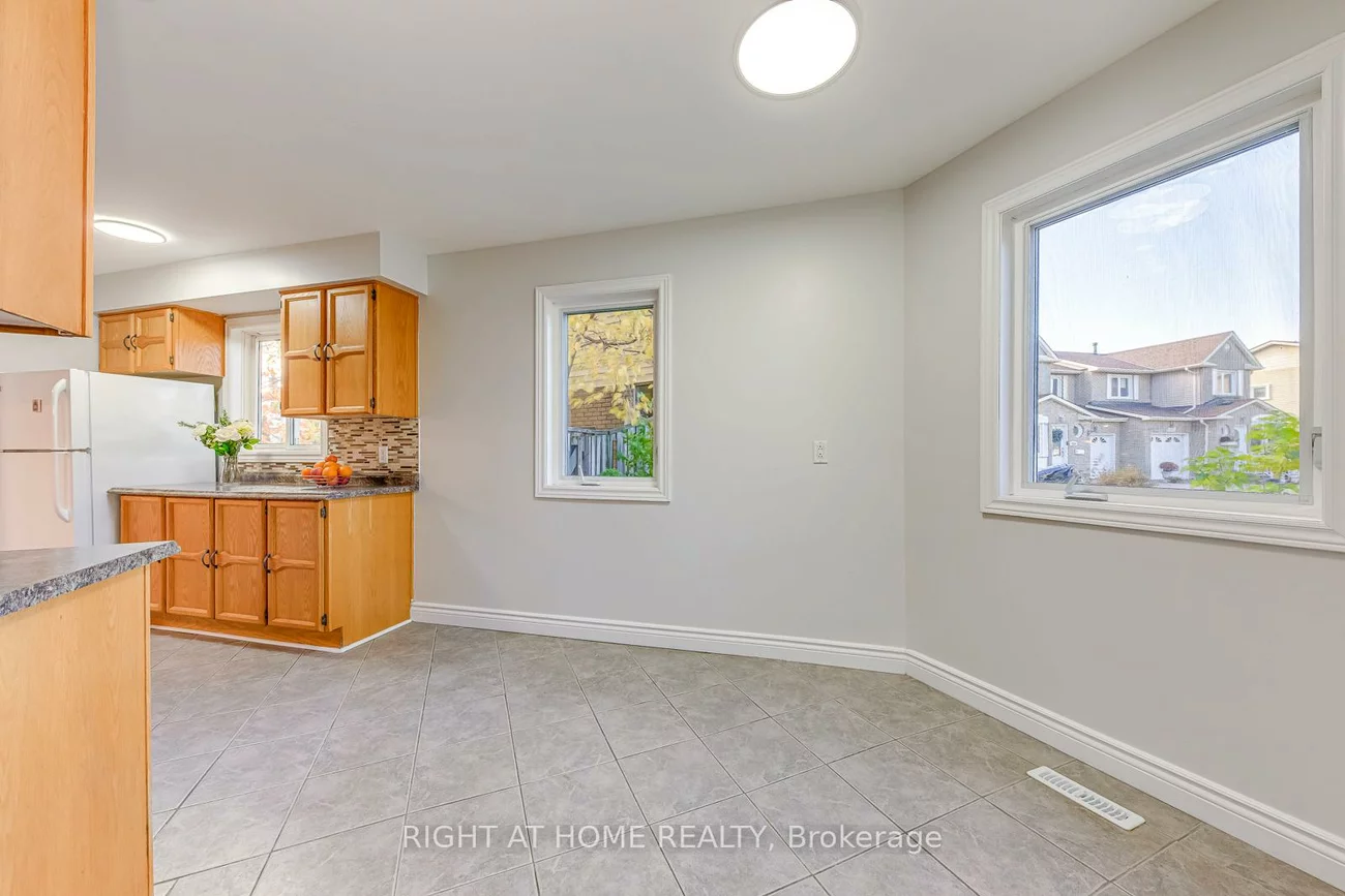 4190, Squire, Creditview, Mississauga