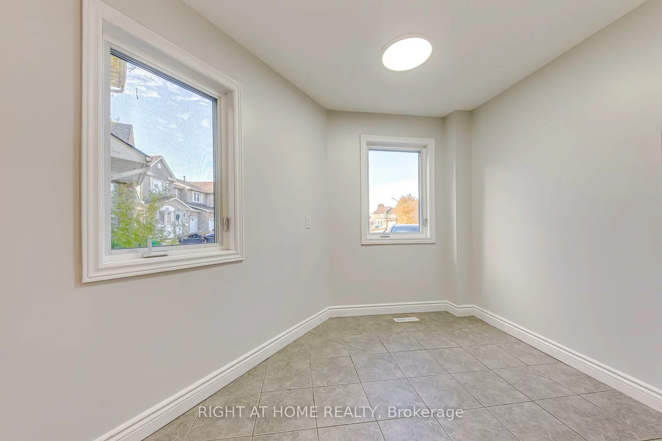 4190, Squire, Creditview, Mississauga