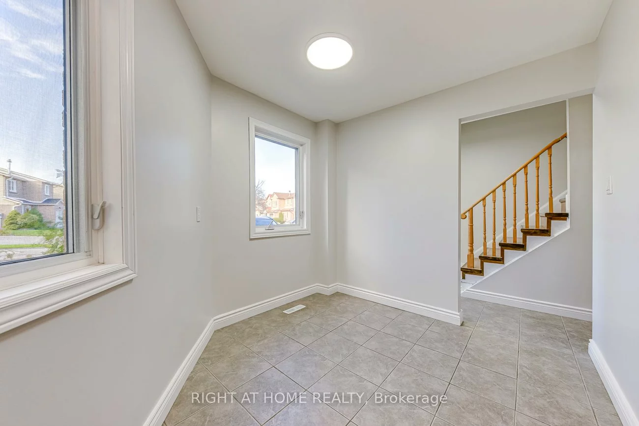 4190, Squire, Creditview, Mississauga