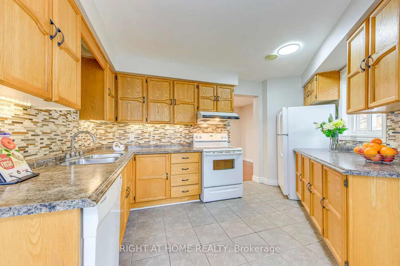 4190, Squire, Creditview, Mississauga