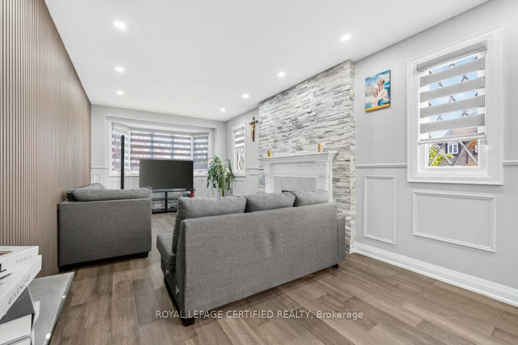 4174, Trellis, Erin Mills, Mississauga