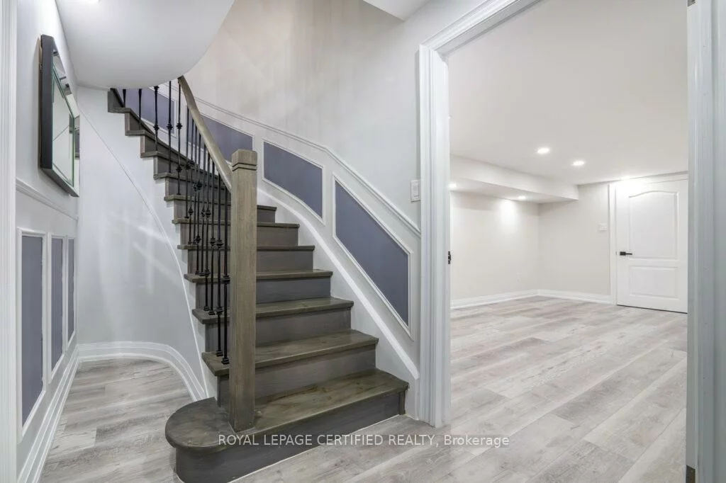 4174, Trellis, Erin Mills, Mississauga